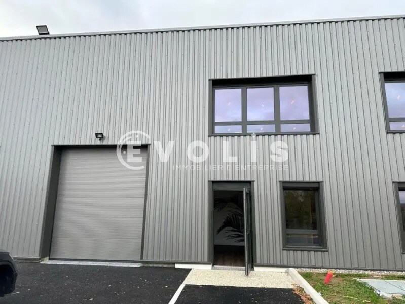 225 Avenue Des Marronniers, Bourgoin-Jallieu for sale Building Photo- Image 1 of 22