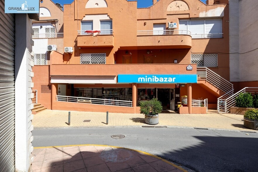 Calle de los Olmos, 1, Peligros, Granada for sale - Building Photo - Image 2 of 10