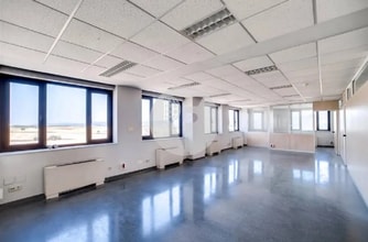 Office in Santa Perpètua de Mogoda, Barcelona to rent Interior Photo- Image 2 of 5