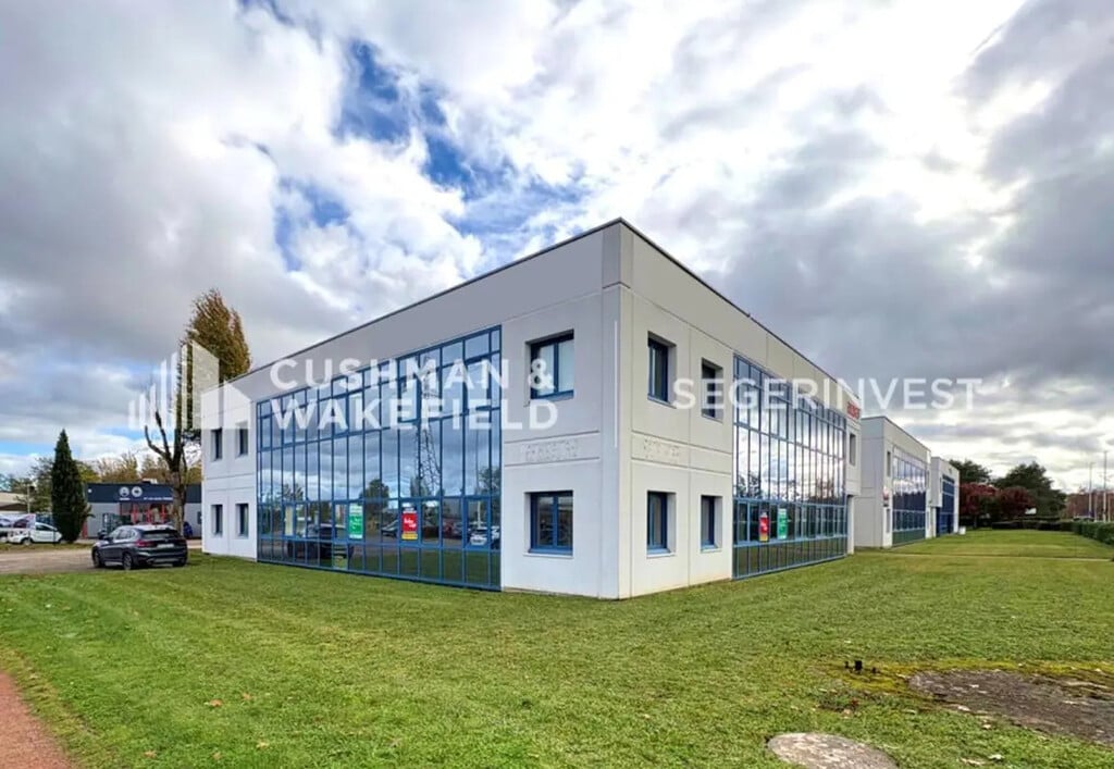 Location Bureaux 190 m² - Photo 1