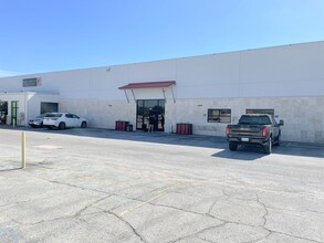 7500 Baker Blvd, Richland Hills, TX for rent Building Photo- Image 1 of 6