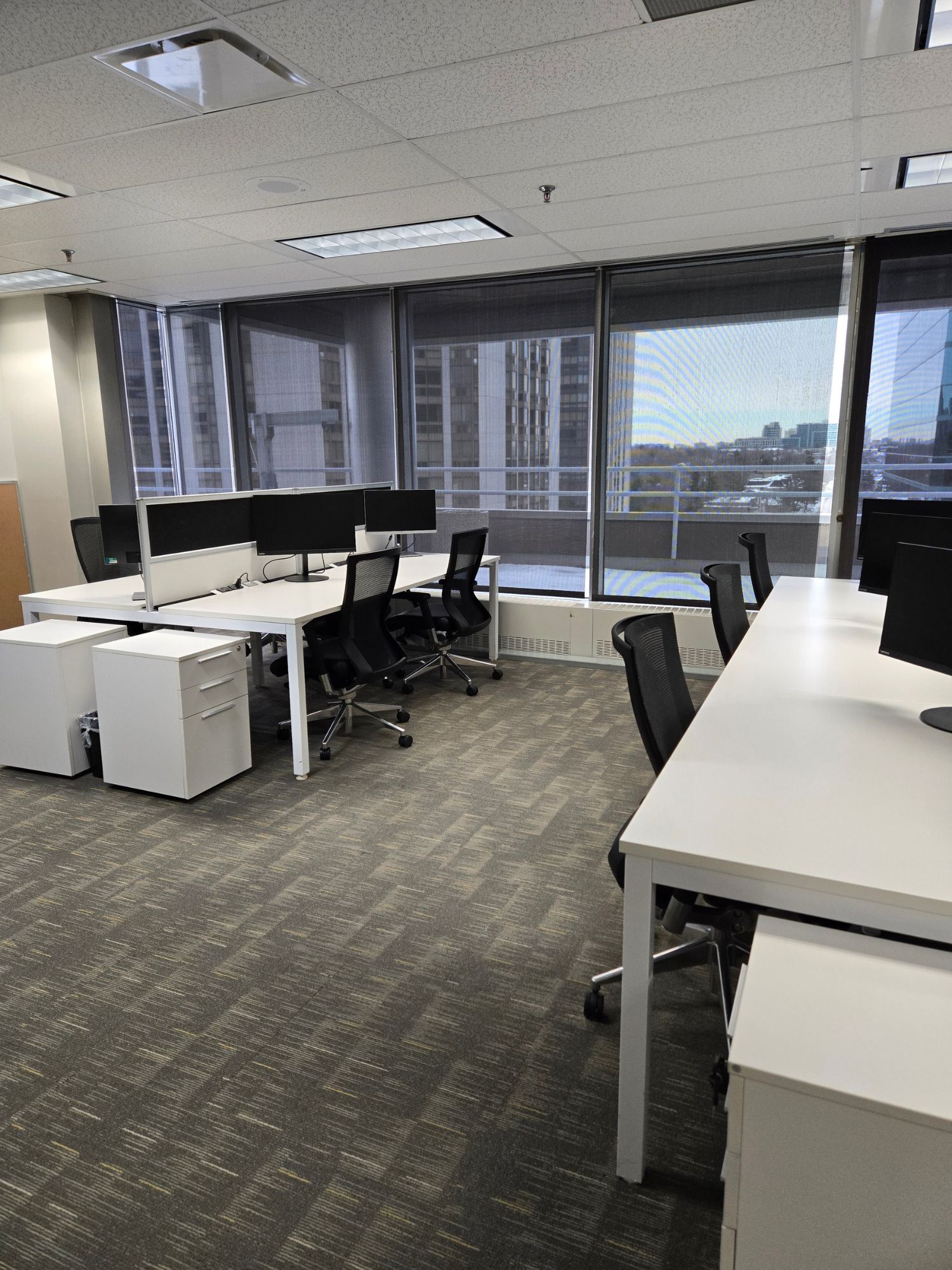 90 Sheppard Ave E, Toronto, ON to rent Interior Photo- Image 1 of 19