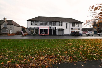 95B Newlands Rd, Grangemouth to rent Building Photo- Image 1 of 5