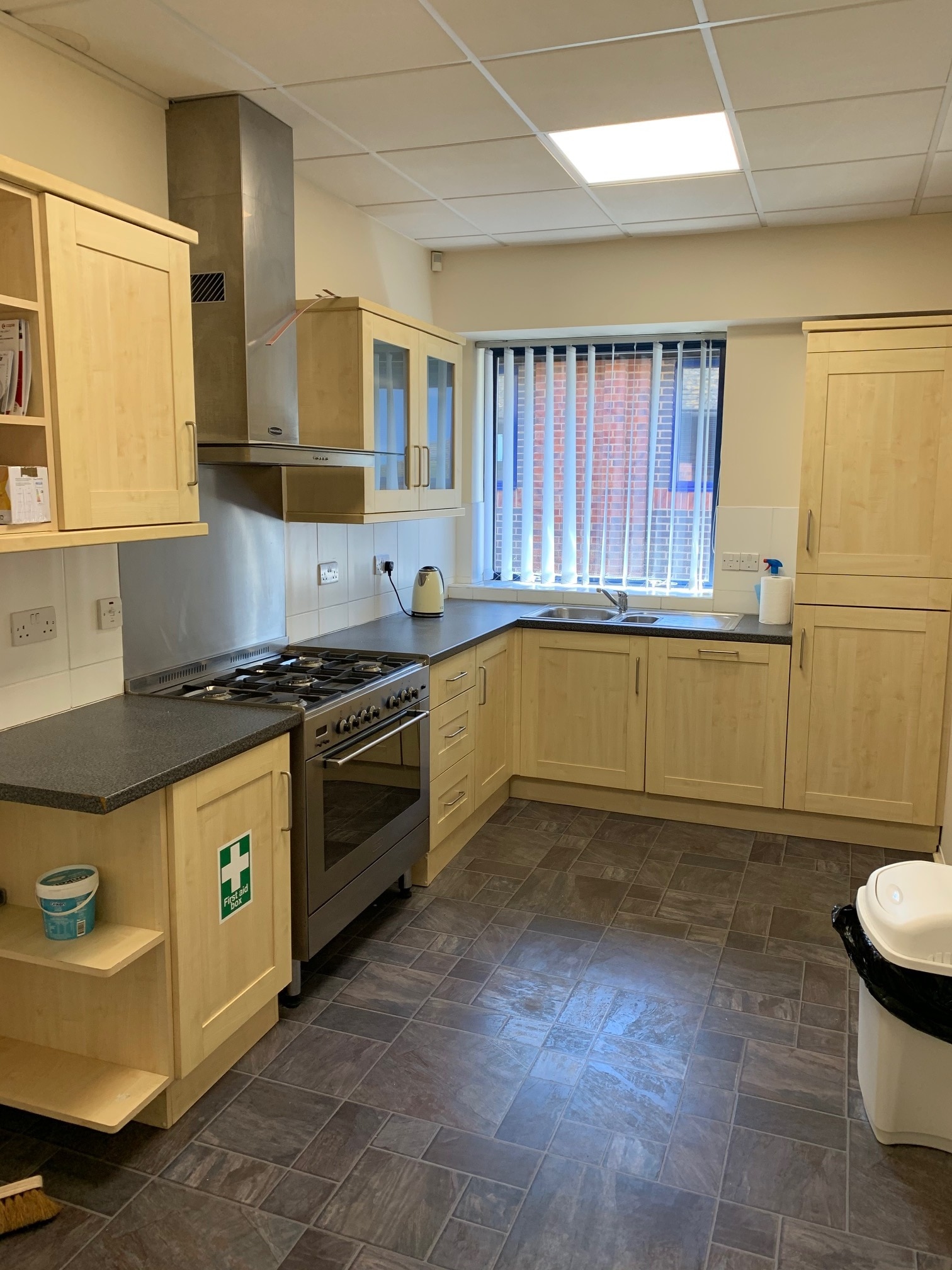 Henwood, Ashford for sale Interior Photo- Image 1 of 1