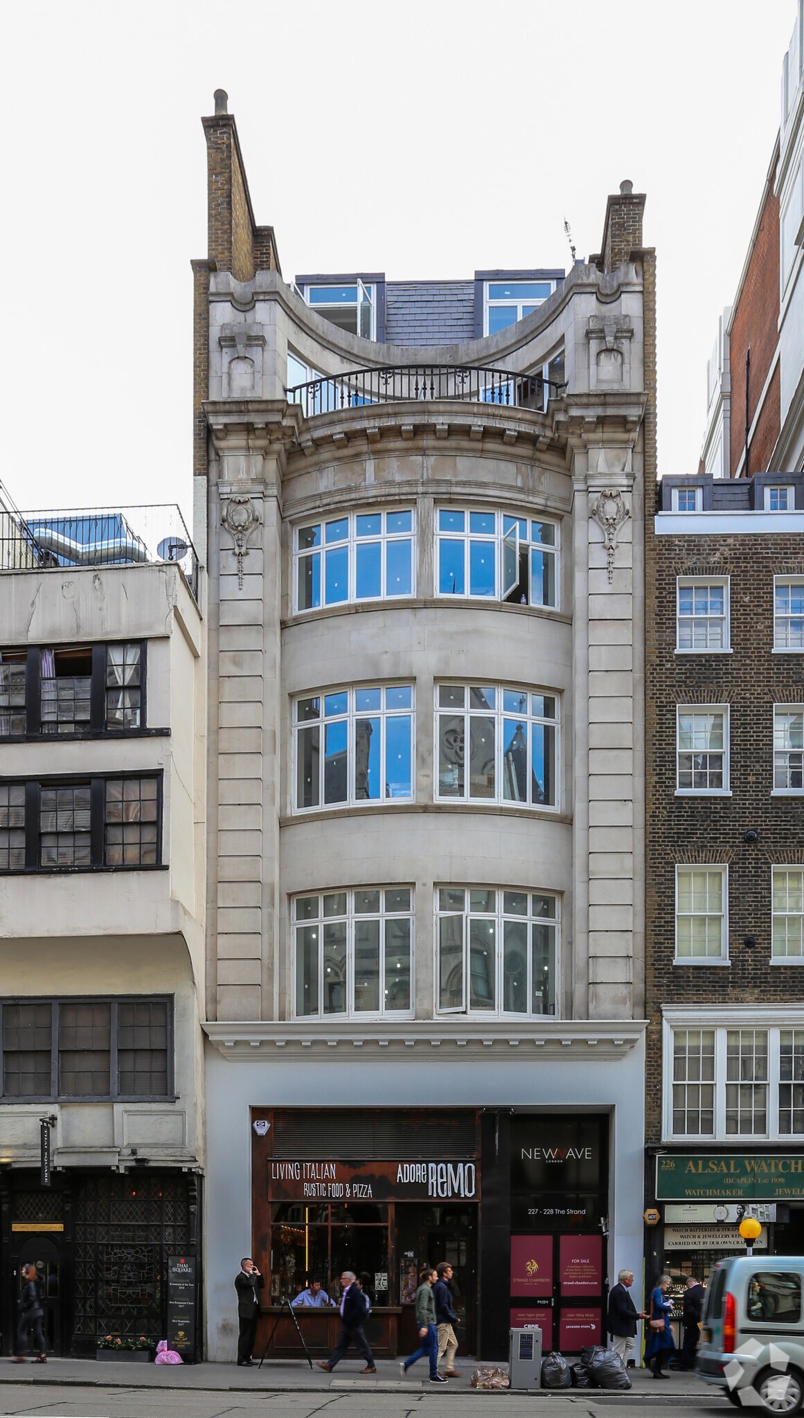 226-228 Strand, London for sale Primary Photo- Image 1 of 1