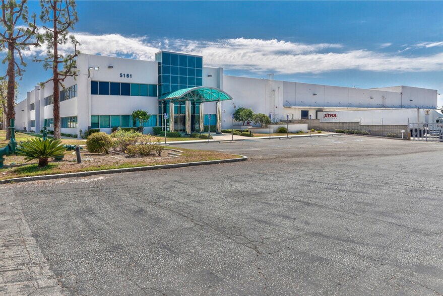 5161 Richton Rd, Montclair 91763