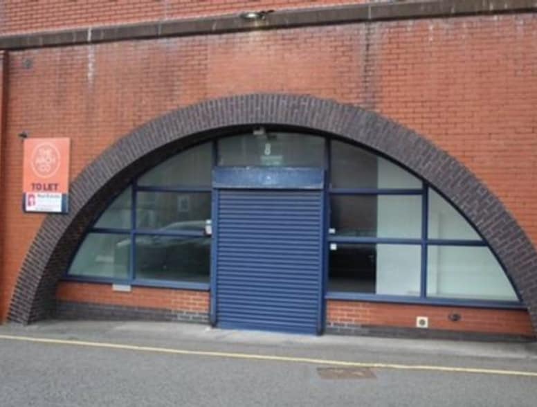 6-8 Crown St, Warrington to rent - Building Photo - Image 1 of 1