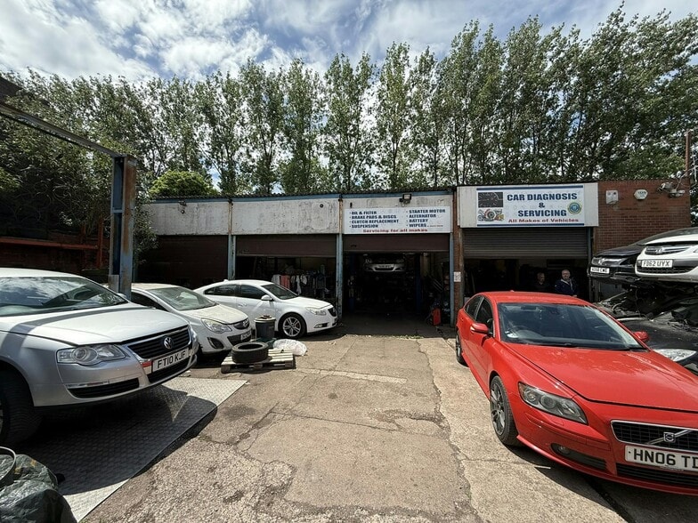 Units 1-9 Milvale Street portfolio of 2 properties for sale on LoopNet.co.uk - Primary Photo - Image 2 of 2