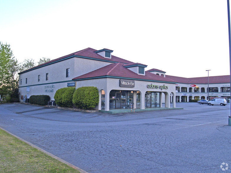 3701 Atlanta Hwy, Bogart, GA for rent - Building Photo - Image 2 of 8