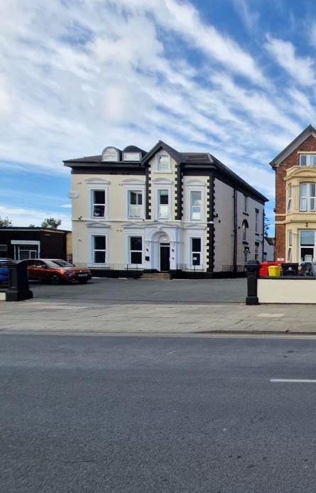 62 Balliol Rd, Bootle for sale Primary Photo- Image 1 of 1