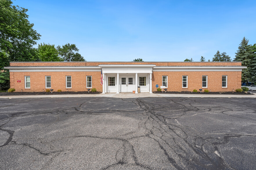 850 Brainard Rd, Highland Heights, OH for sale - Building Photo - Image 1 of 1