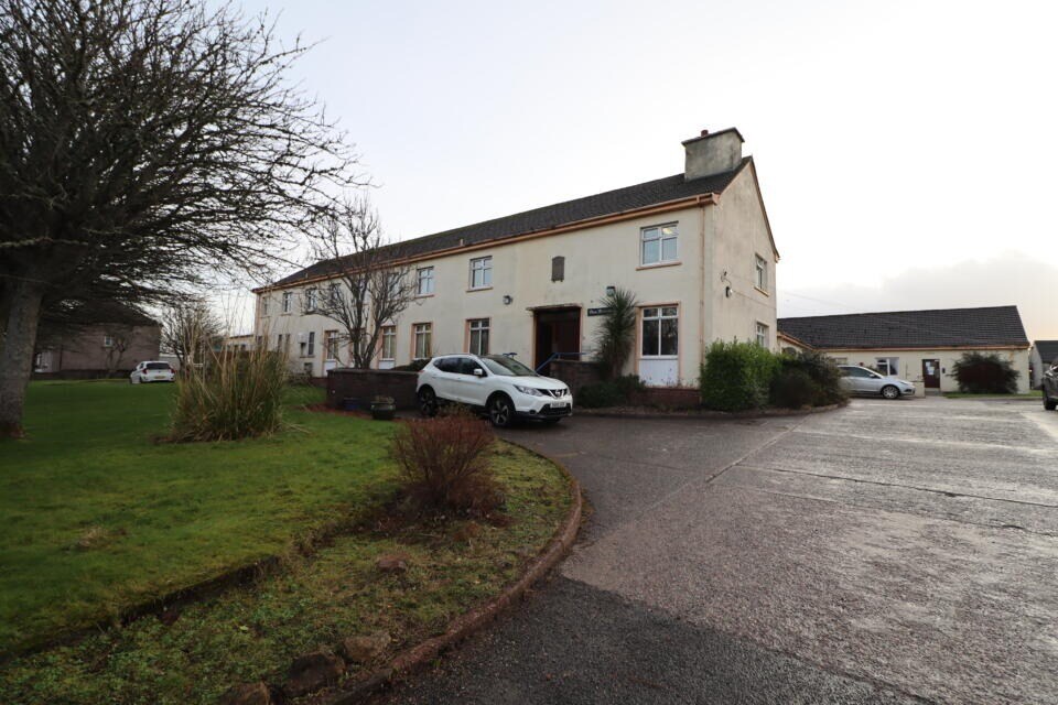 1-3 Balmerino Dr, Stornoway for sale Primary Photo- Image 1 of 1