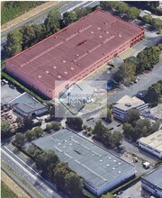 Buc, YVE - Aerial  map view