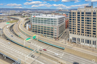 302 W 3rd St, Cincinnati, OH - aerial  map view