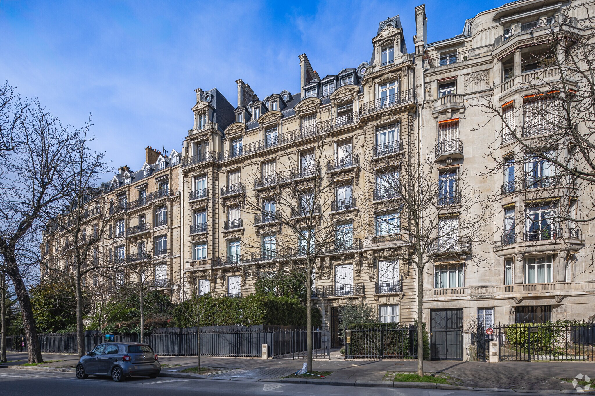 Build-to-Rent in Paris for sale Building Photo- Image 1 of 8