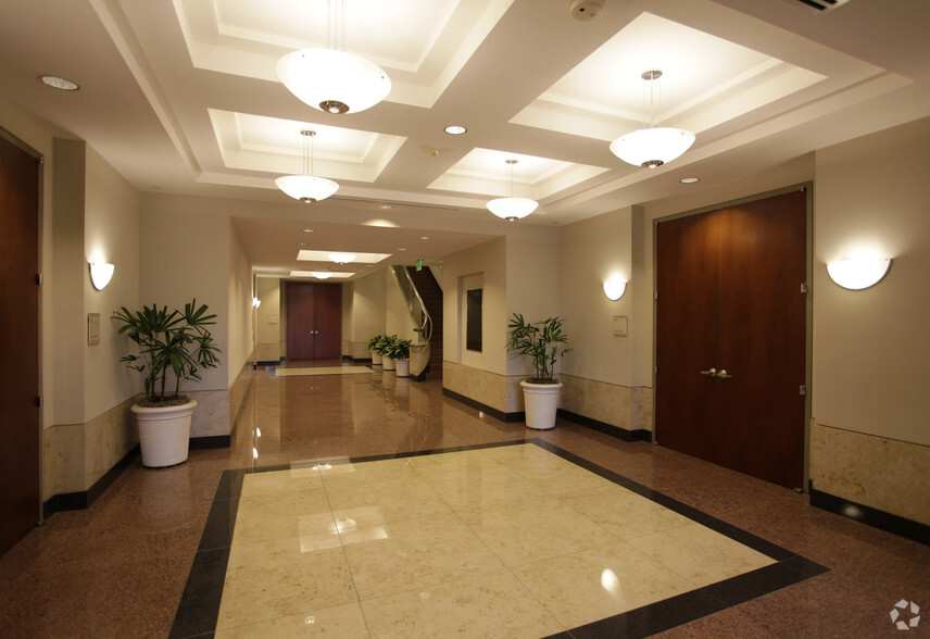 26 Corporate Plaza Dr, Newport Beach, CA for rent - Lobby - Image 2 of 12