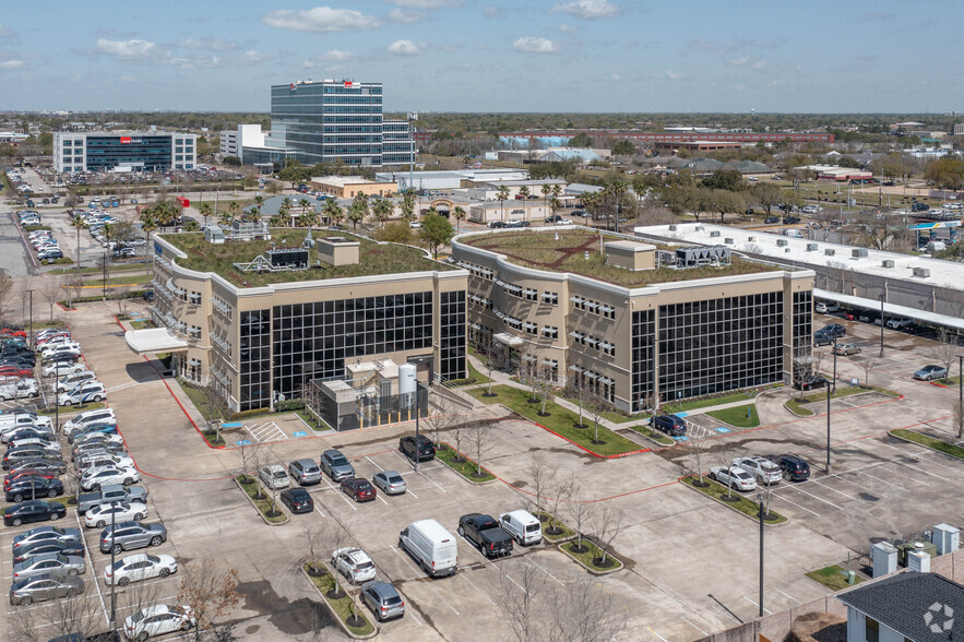 251 Medical Center Blvd, Webster, TX for rent - Aerial - Image 2 of 7