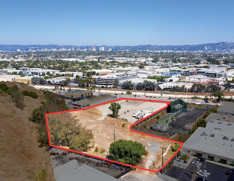 6000 W Jefferson Blvd, Los Angeles, CA for rent - Building Photo - Image 1 of 13