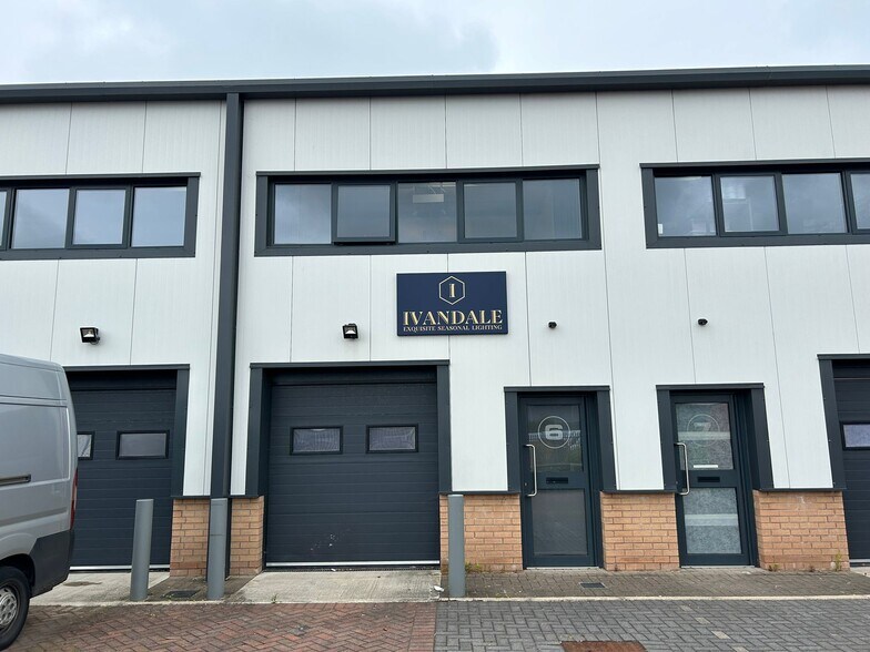 Thompson Rd, Blackpool to rent - Building Photo - Image 2 of 2