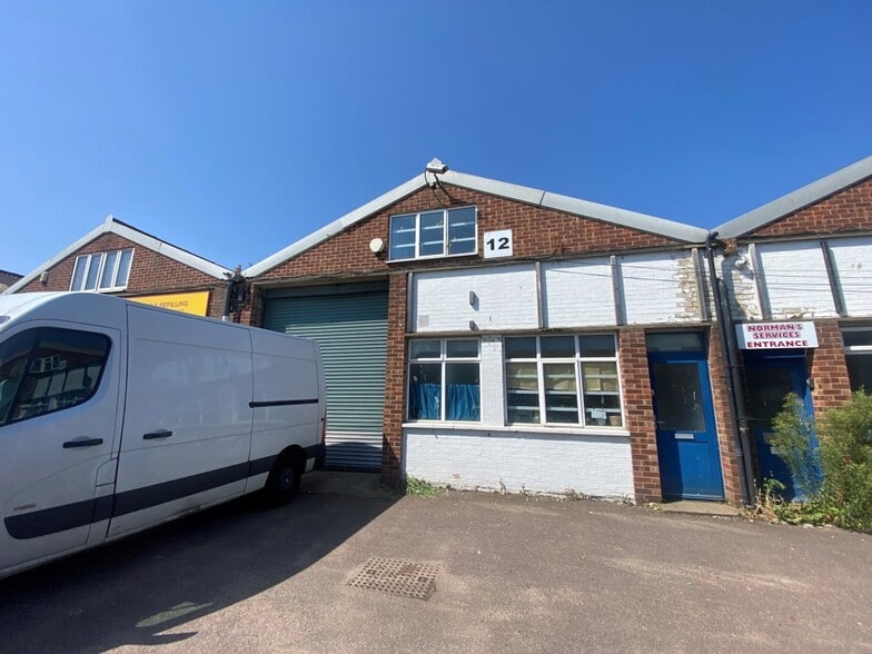 10-26 Concorde Rd, Norwich to rent - Building Photo - Image 2 of 4