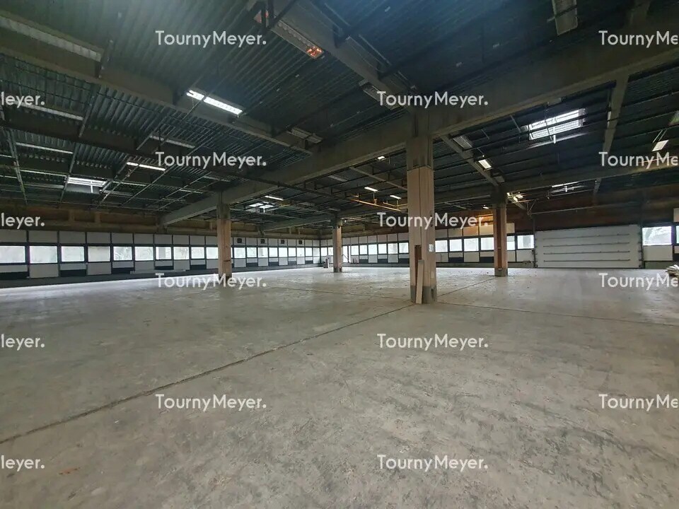 Office in Canéjan to rent Building Photo- Image 1 of 8