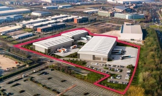 Estuary Prime, Liverpool to rent - Building Photo - Image 3 of 3