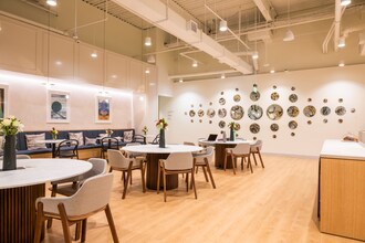 770 Legacy Plz, Dedham, MA to rent Interior Photo- Image 1 of 8