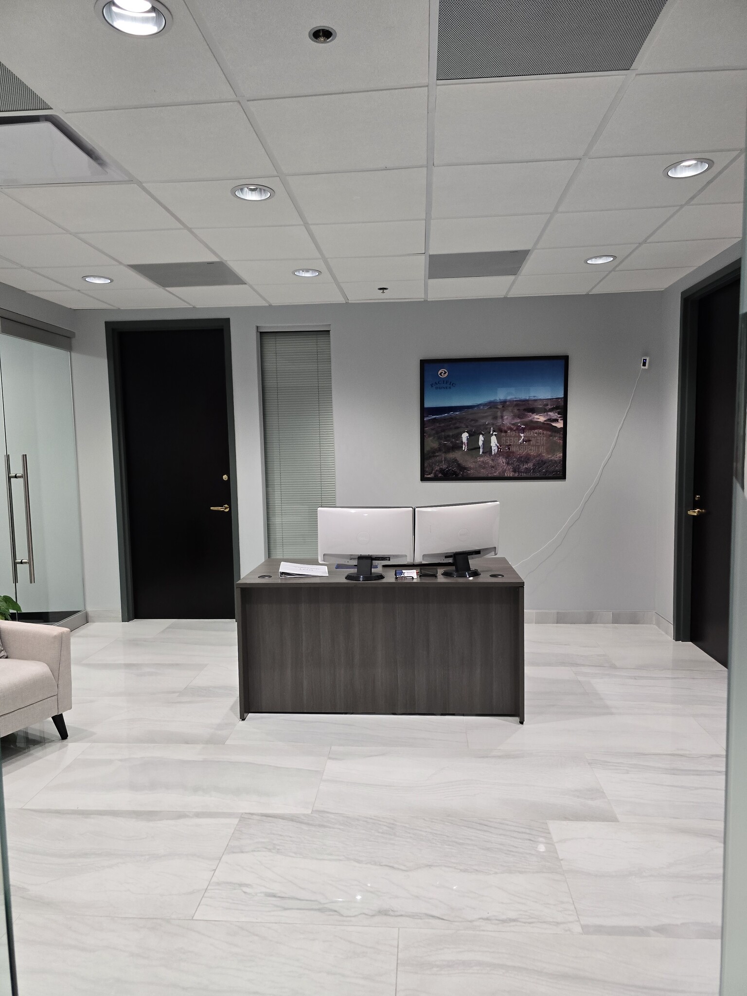 18167 US Highway 19 N, Clearwater, FL to rent Interior Photo- Image 1 of 12