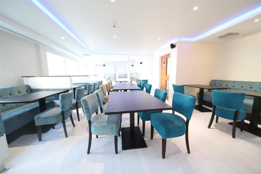 673 Lordship Ln, London to rent - Building Photo - Image 3 of 19