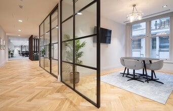 10 Throgmorton Ave, London to rent Interior Photo- Image 1 of 6