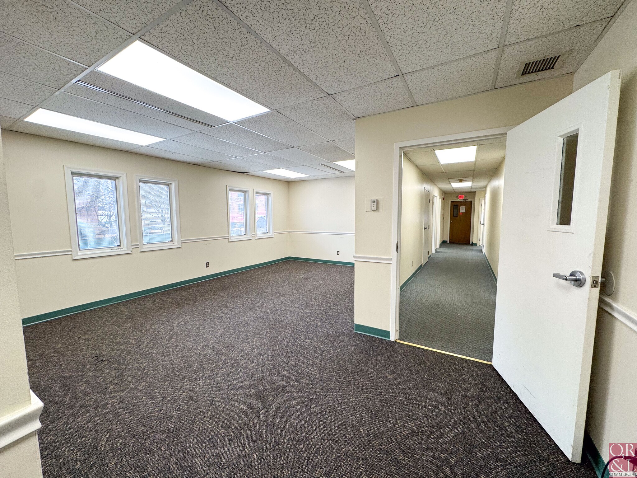 290-294 Collins St, Hartford, CT to rent Building Photo- Image 1 of 22