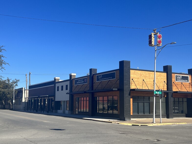 751 W Willow Ave, Duncan, OK for rent - Building Photo - Image 1 of 9