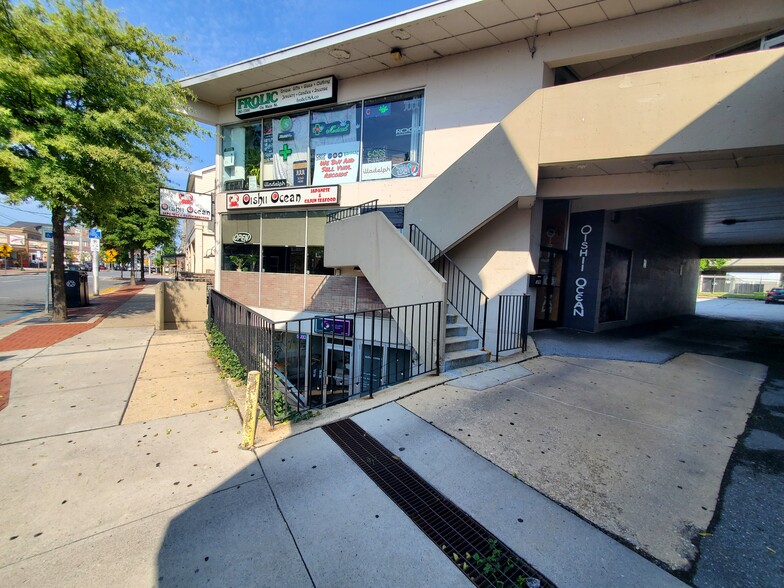 170 E Main St, Newark, DE for rent - Building Photo - Image 3 of 4