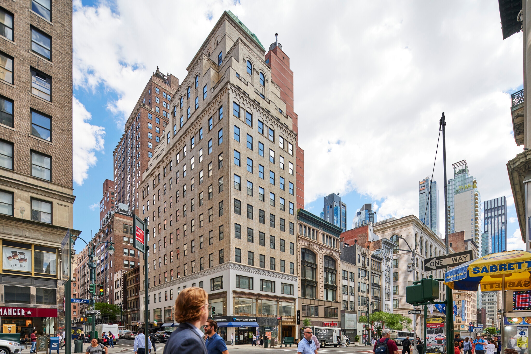 385 Fifth Ave, New York, NY to rent Building Photo- Image 1 of 6