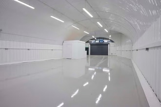 Queenstown Rd, London to rent Interior Photo- Image 2 of 3