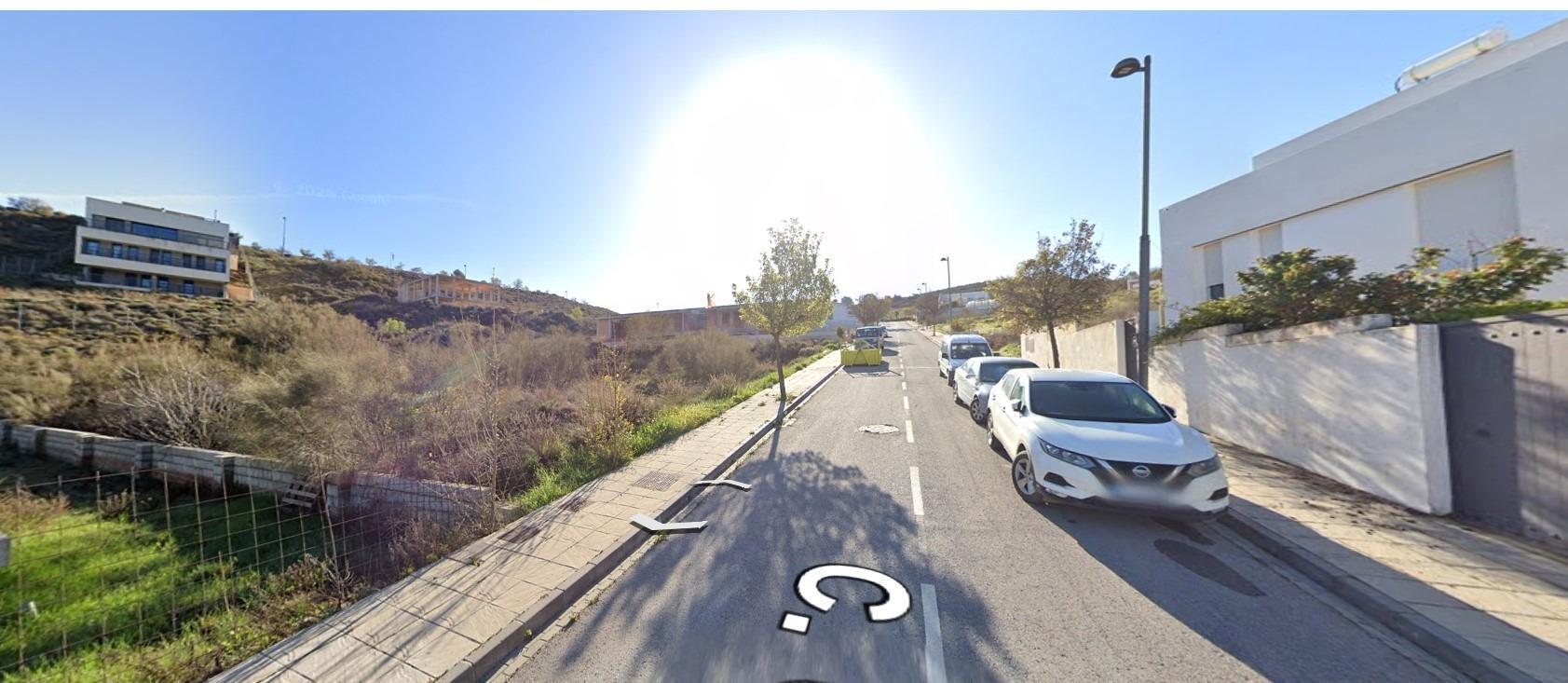 Calle Gredos, 166, La Zubia, Granada for sale Primary Photo- Image 1 of 8