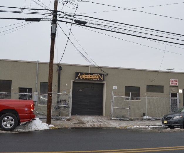 407 411 20th Ave Paterson 07513 LoopNet co uk