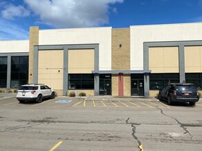 8560 Roper Rd, Edmonton, AB for rent Building Photo- Image 2 of 2