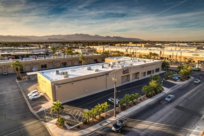 More details for 5321 Cameron St, Las Vegas, NV - Retail for Sale