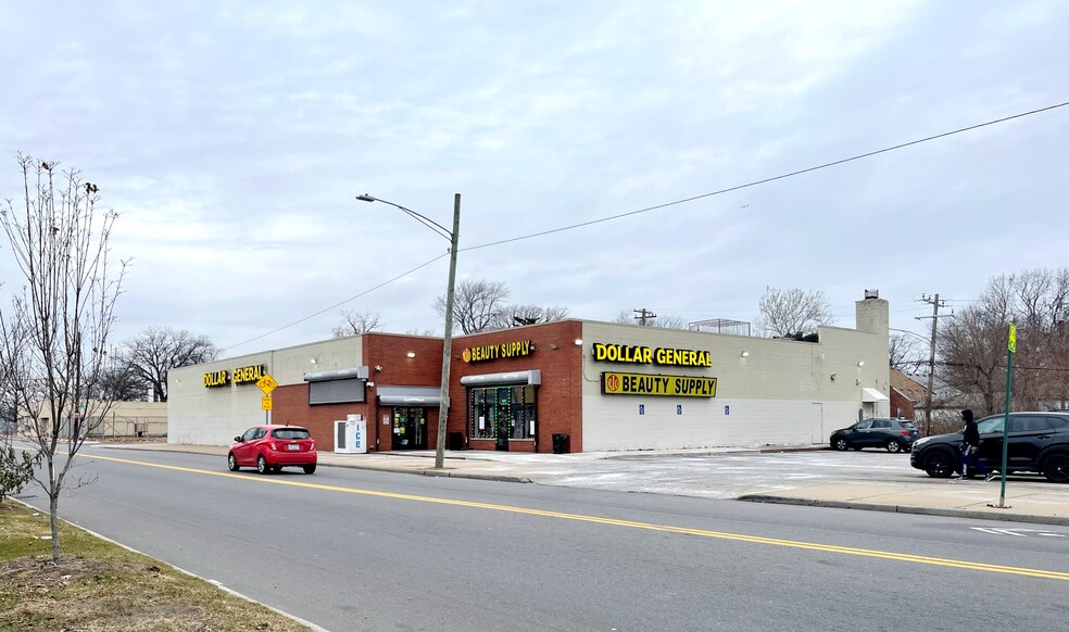 1727-1737 E State Fair, Detroit, MI for rent - Primary Photo - Image 2 of 4