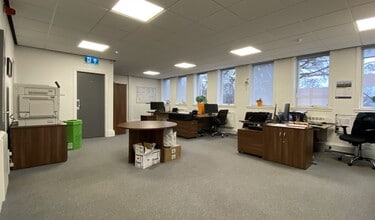 Marshall Pl, Perth to rent Interior Photo- Image 1 of 6