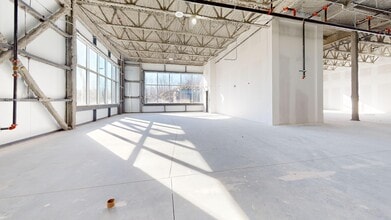 100 Blvd Jean-Baptiste-Rolland O, Saint-jerome, QC to rent Interior Photo- Image 2 of 21