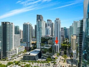 1110 Brickell Ave, Miami, FL - AERIAL  map view