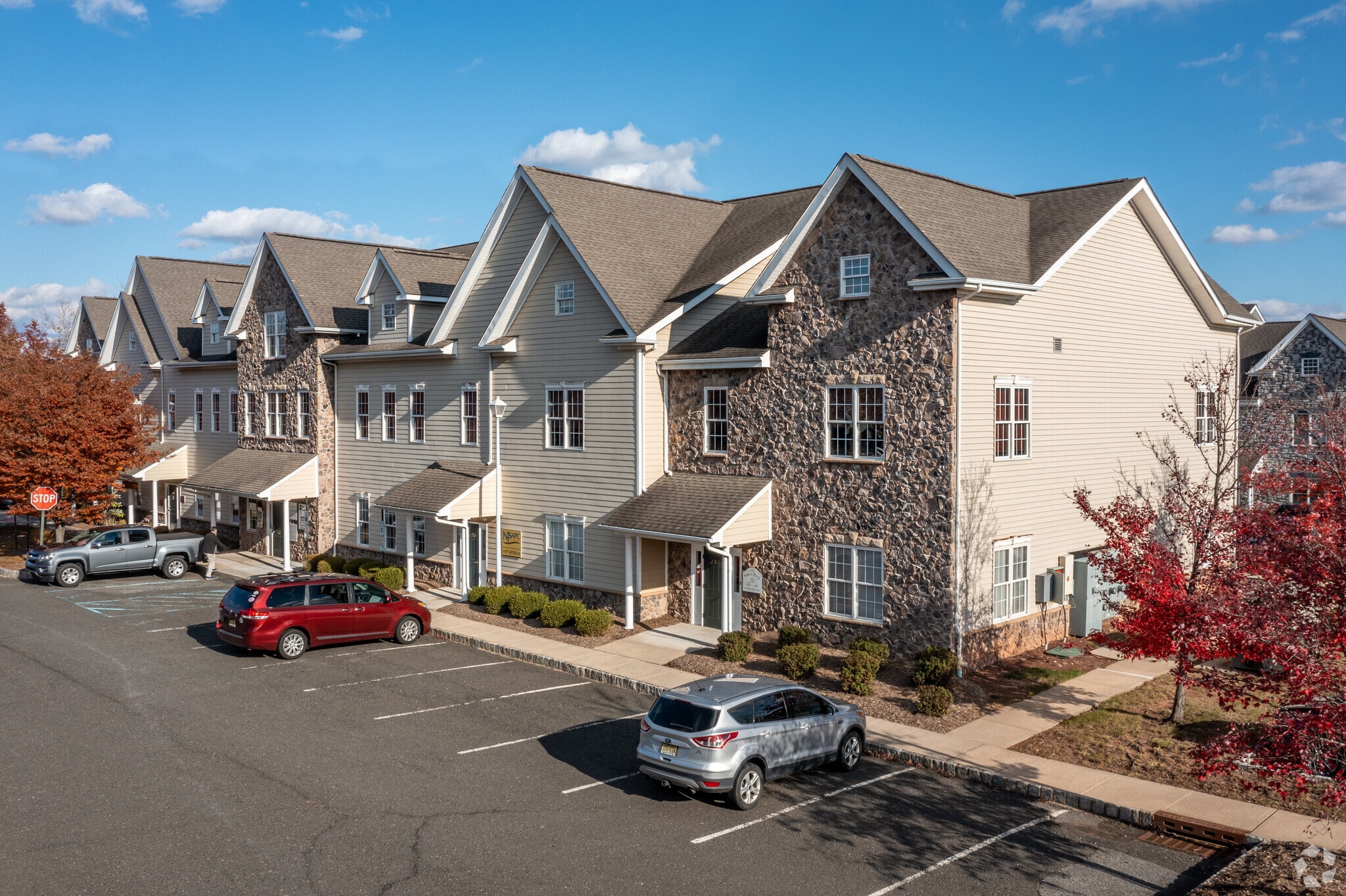 5 Walter E Foran Blvd, Flemington, NJ to rent Primary Photo- Image 1 of 38