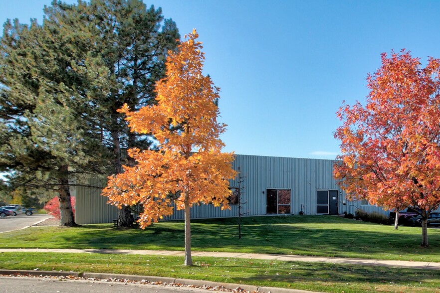 4725 Nautilus Ct S, Boulder, CO for rent - Building Photo - Image 1 of 1