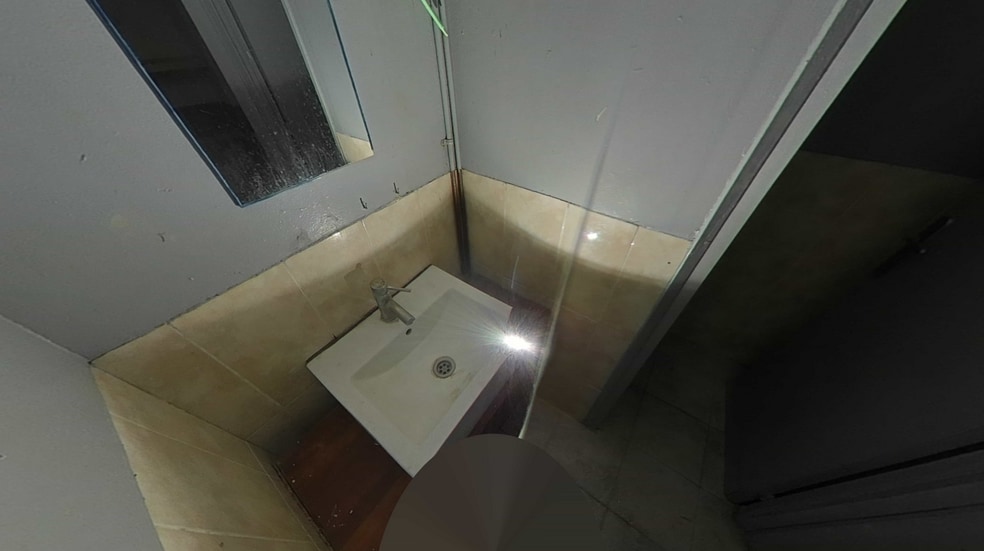 View Photo