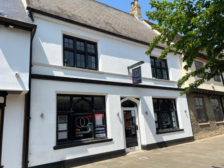3 Cumbergate, Peterborough to rent - Building Photo - Image 3 of 5