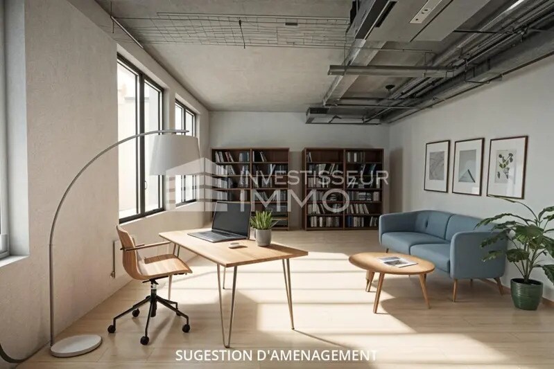 Office in Malakoff to rent Interior Photo- Image 1 of 7