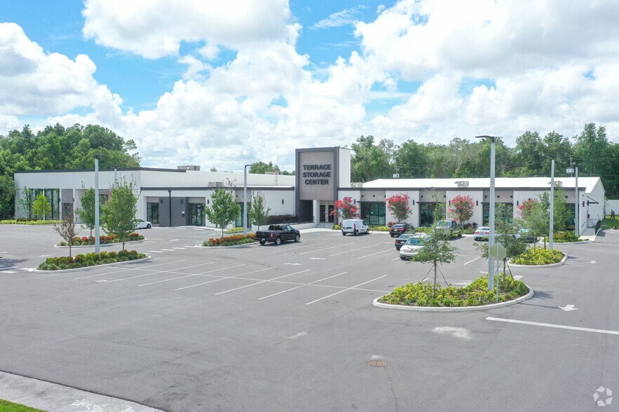 5311 E Busch Blvd, Temple Terrace 33617 UK