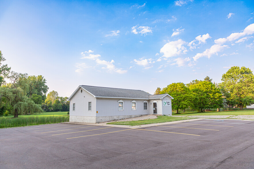 340 W Grand River Ave, Webberville, MI for sale - Building Photo - Image 2 of 24